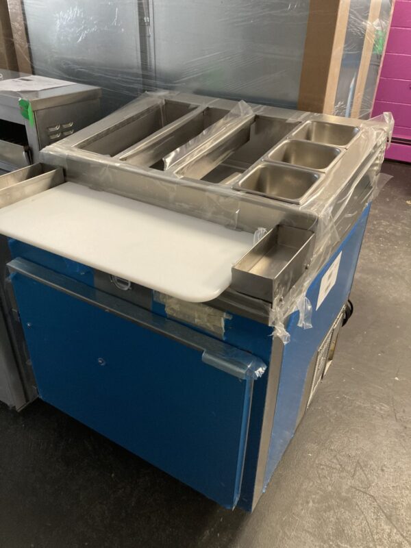 Kairack 32" Wide Refrigerator with Wells Scratch & Dent